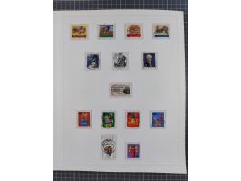 1948/82, in den Hauptnummern kpl. postfrische und zusätzlich gestempelte Sammlung, alle postfrischen Marken bis Mi.-Nr. 74 un