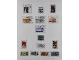 1948/82, in den Hauptnummern kpl. postfrische und zusätzlich gestempelte Sammlung, alle postfrischen Marken bis Mi.-Nr. 74 un