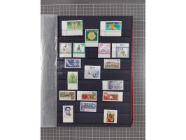 1948/90, in den Hauptnummer kpl. postfrische Sammlung, fast alle besseren Anfangsausgaben inkl. Block 1 sind signiert Schlege