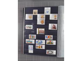 1948/90, in den Hauptnummer kpl. postfrische Sammlung, fast alle besseren Anfangsausgaben inkl. Block 1 sind signiert Schlege