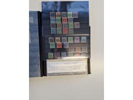 1945/59, postfrische und gestempelte Sammlung ohne SBZ aber mit Saarland mit vielen besseren und kpl. Ausgaben, diversen Brie