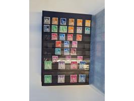 1945/59, postfrische und gestempelte Sammlung ohne SBZ aber mit Saarland mit vielen besseren und kpl. Ausgaben, diversen Brie