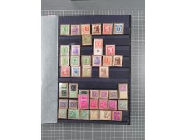 1945/49, postfrische Sammlung mit vielen besseren und kpl. Ausgaben, Farben und weiteren Besonderheiten. Dabei u.a. Mi.-Nr. 3