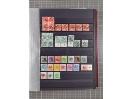 1945/49, postfrische Sammlung mit vielen besseren und kpl. Ausgaben, Farben und weiteren Besonderheiten. Dabei u.a. Mi.-Nr. 3