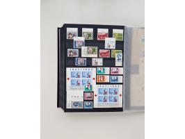 1945/2019, umfangreiche, in den Hauptnummern ab Pax-Satz augenscheinlich kpl. postfrische und zusätzlich gestempelte Sammlung