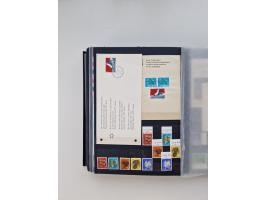 1945/2019, umfangreiche, in den Hauptnummern ab Pax-Satz augenscheinlich kpl. postfrische und zusätzlich gestempelte Sammlung