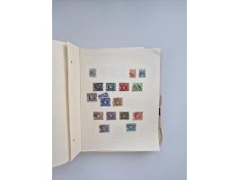 1850/1960(ca.), interessante ungebrauchte/postfrische und gestempelte Partie mit einigen Briefen, dabei Schaubek-Album ab Alt