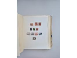 1850/1960(ca.), interessante ungebrauchte/postfrische und gestempelte Partie mit einigen Briefen, dabei Schaubek-Album ab Alt