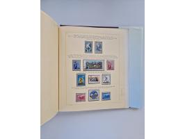 1914/2004, with over 130 covers, including WWI japanese, russian and german camps, some WWII Red Cross covers, further commem