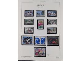 1849/1994, mint never hinged/unused and used collection with some covers, a few better items throughout like Mi-Nr. 239, 311 