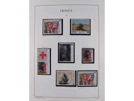 1849/1994, mint never hinged/unused and used collection with some covers, a few better items throughout like Mi-Nr. 239, 311 