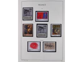 1849/1994, mint never hinged/unused and used collection with some covers, a few better items throughout like Mi-Nr. 239, 311 