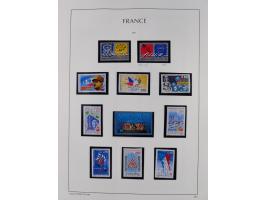 1849/1994, mint never hinged/unused and used collection with some covers, a few better items throughout like Mi-Nr. 239, 311 