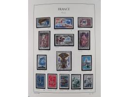 1849/1994, mint never hinged/unused and used collection with some covers, a few better items throughout like Mi-Nr. 239, 311 