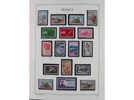 1849/1994, mint never hinged/unused and used collection with some covers, a few better items throughout like Mi-Nr. 239, 311 