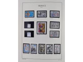 1849/1994, mint never hinged/unused and used collection with some covers, a few better items throughout like Mi-Nr. 239, 311 