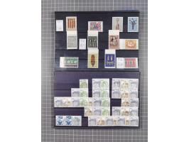 1880/1980, unused/mint never hinged dealer stock on cards, including a lot of material with better issues from Denmark, Italy