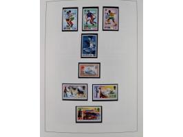 1953/77, mint never hinged collection incl. Mi.-Nr. 101-115, in album