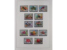 1953/77, mint never hinged collection incl. Mi.-Nr. 101-115, in album