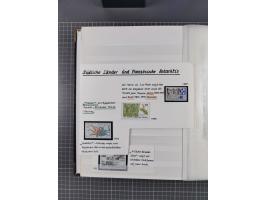 Antarktis: 1961/2016, meist postfrische Sammlung mit Ausgaben von diversen Ländern von Argentinien bis Wallis und Futuna, der