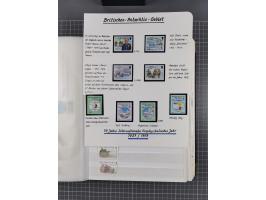 Antarktis: 1961/2016, meist postfrische Sammlung mit Ausgaben von diversen Ländern von Argentinien bis Wallis und Futuna, der