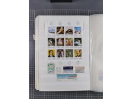 Antarktis: 1961/2016, meist postfrische Sammlung mit Ausgaben von diversen Ländern von Argentinien bis Wallis und Futuna, der