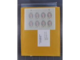 Autographen: 1960/2000, Konvolut mit u.a. kleiner Sammlung “Helmut Schmidt” mit ca. 30 Fotos (zum Teil mit weiteren Unterschr