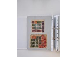 1920/23, umfangreiche Sammlung mit über 4600 Briefen, Karten und Ganzsachen. Dabei interessante Frankaturen, Blockeinheiten, 