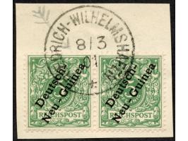 1897, Aufdruckausgabe 5 Pfg. dunkelopalgrün, waagerechtes Paar mit Aufdruckfehler “zweites e in Neu-Guinea offen" (Aufdruckfe