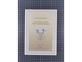 1988, Frauen der Geschichte 9 verschiedene Eckrandviererblöcke mit Sonderstempel und Formnummer, dazu 6x Viererblöcke meist O